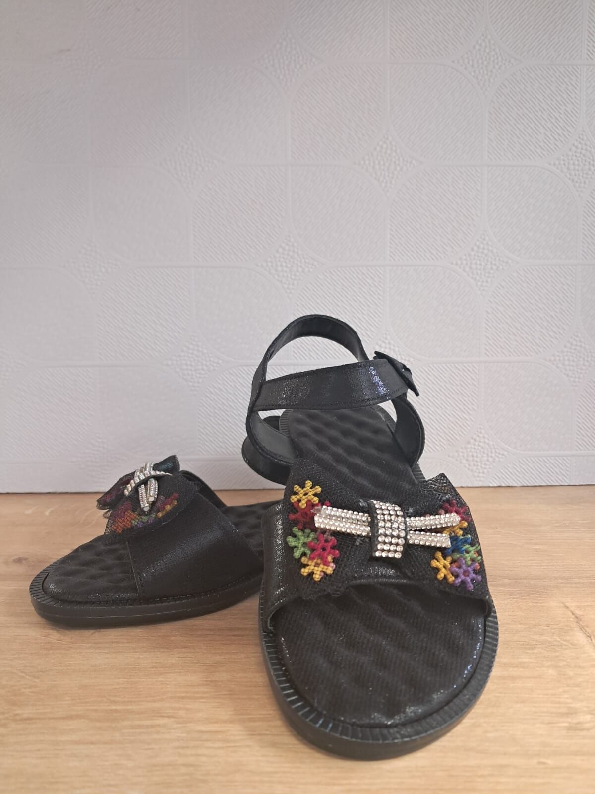 Kız Çocuk Tül Fiyonk Detaylı Sandalet