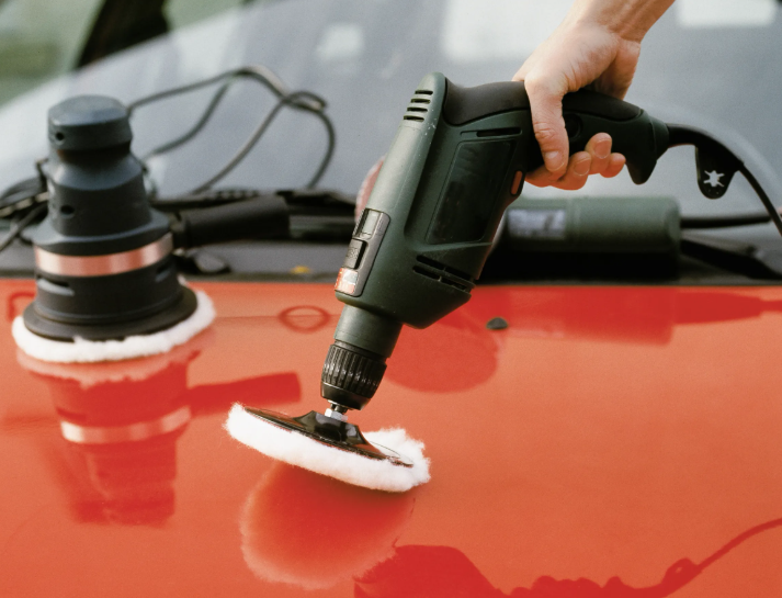 Lux Tools Parlatma Başlığı