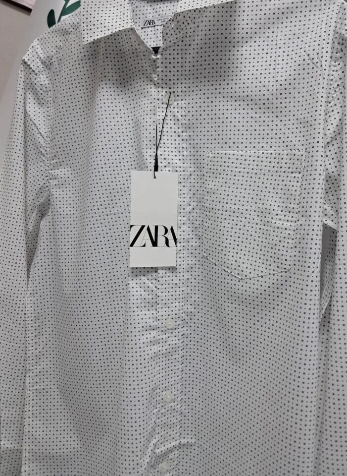Zara Erkek Geometrik Desen Beyaz Gömlek