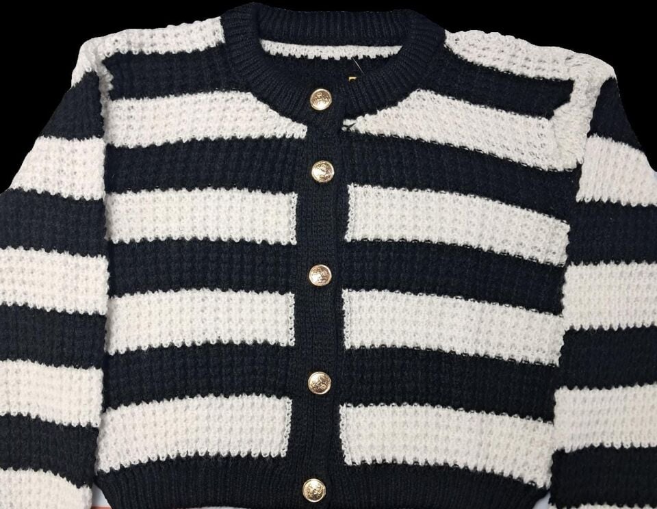 Ars Woman Fashion Kadın Düğme Detay Salaş Hırka