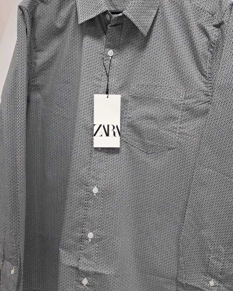 Zara Erkek Minimal Desenli Gömlek