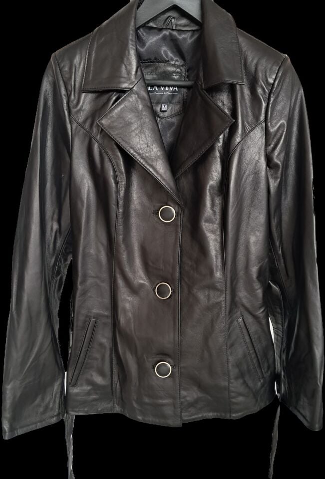 Kadın Deri Ceket Düğme ve Kemer Detaylı